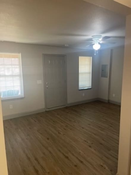 Building Photo - 209 Wiggs Ln