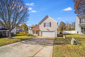 Building Photo - Your Haven Awaits in Havenbrook – Modern 4...