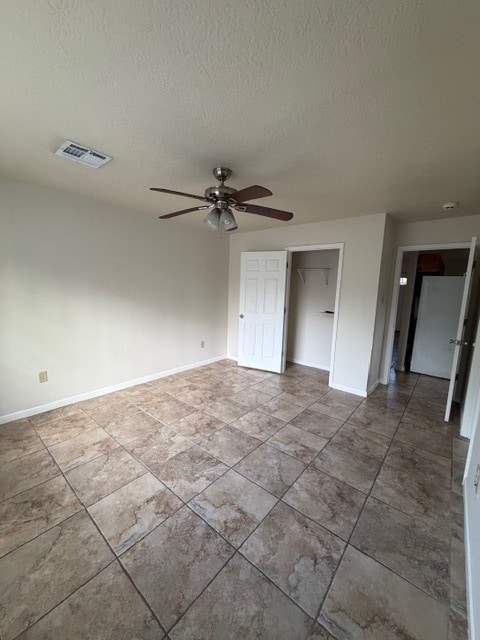 Building Photo - 550 Dewey Rd