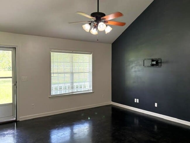 Building Photo - 37 Oscar Carter Ln