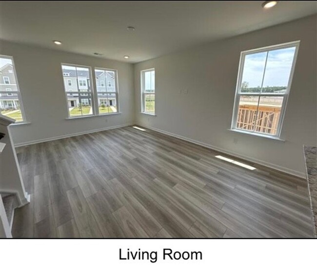 Building Photo - *Special offer $250 off first months rent!...