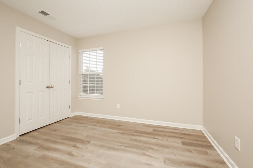 Building Photo - 1103 Phelissa Dr