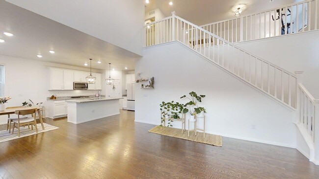 Building Photo - 13489 Waterthrush St