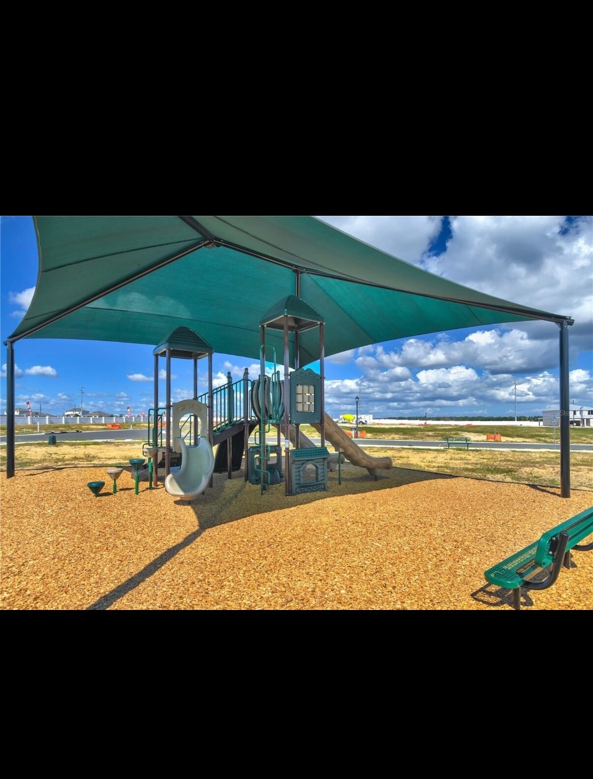 Building Photo - 682 Heritage Square Dr