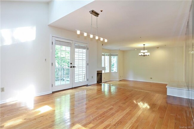 Building Photo - 55 Boulder Ridge Rd