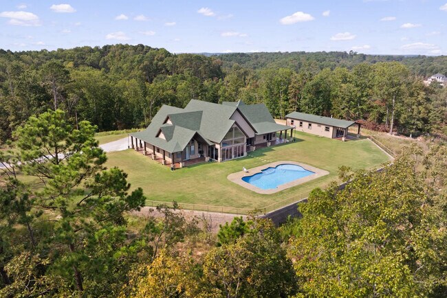 Building Photo - 8141 Hopper Rd