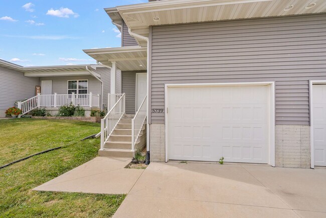 Building Photo - 5741 Summerland Drive