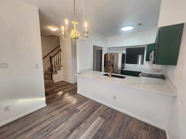 Building Photo - 125 Horse Run Dr
