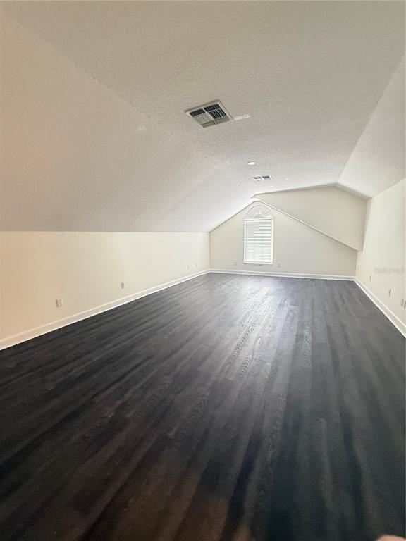 Building Photo - 10029 Chardonnay Dr