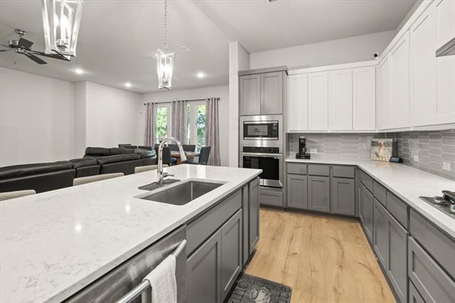 Building Photo - 3544 Golden Bell Ct
