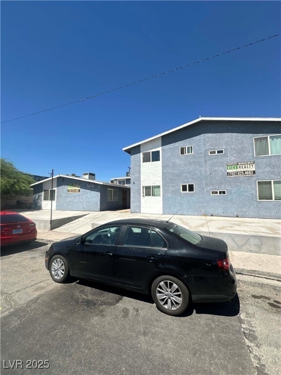 Building Photo - 506 Mckellar Cir