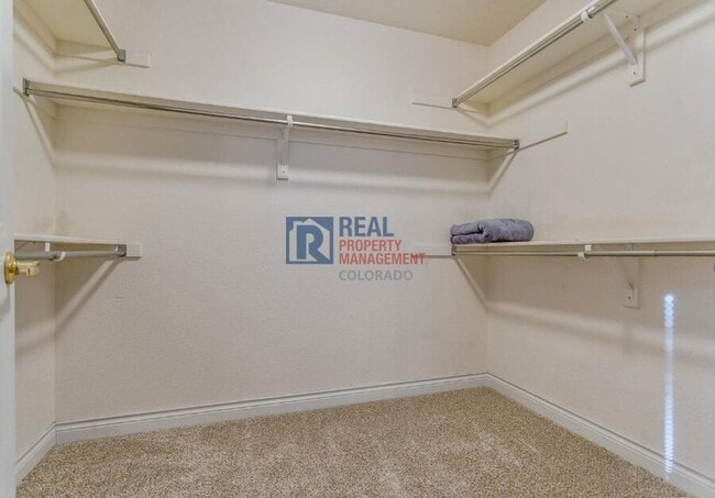 Building Photo - 8345 S Garland Cir