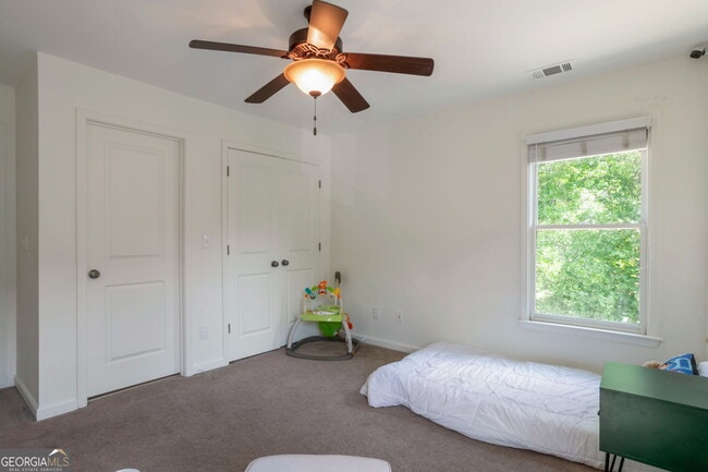 Building Photo - 2524 Kickerillo Way SE