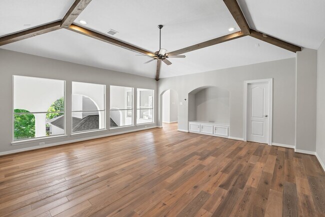 Building Photo - 70 Blooming Grove Ln