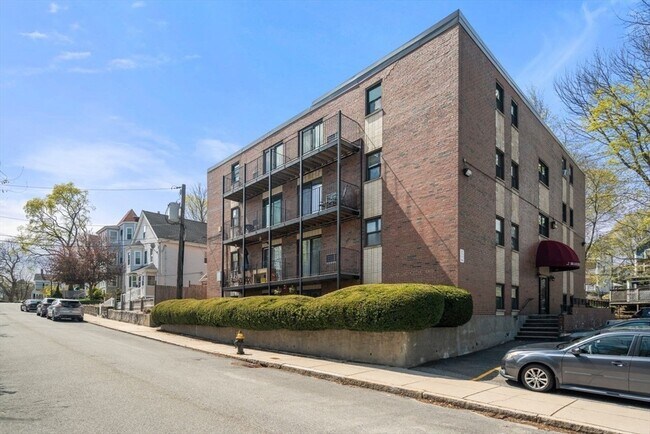 Building Photo - 22 Branchfield St