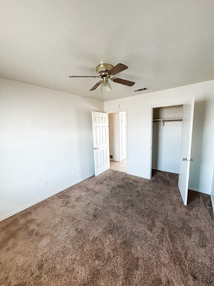 Building Photo - 1808 Windward Dr