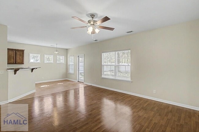 Building Photo - 1235 Peacock Trail