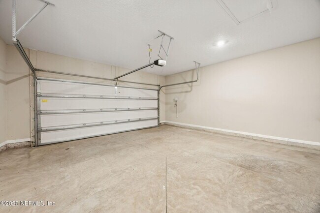 Building Photo - 5598 Kellar Cir