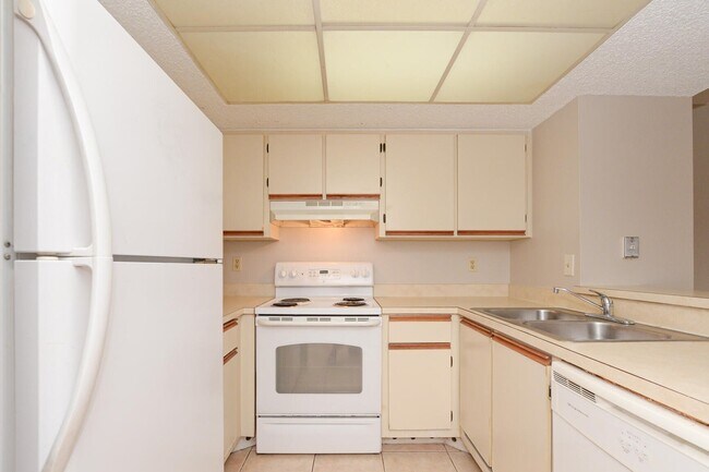 Building Photo - MIDPORT PLACE II BLDG I