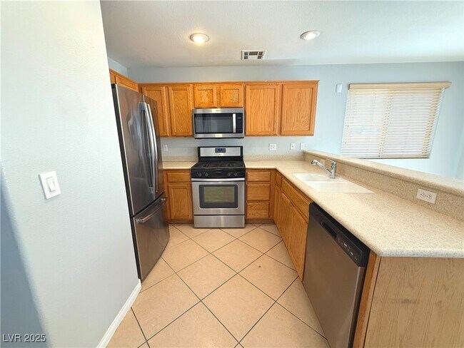 Building Photo - 1140 Lilac Charm Ave
