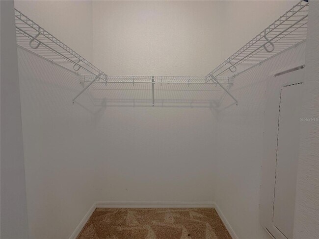 Building Photo - 14051 Heritage Landing Blvd