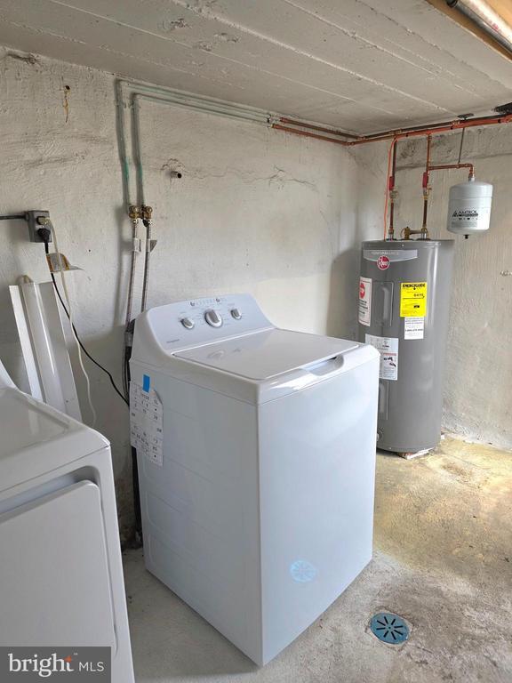 Building Photo - 17 S Jackson St