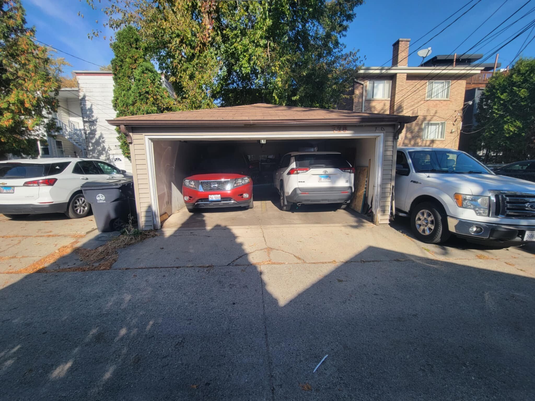 Building Photo - 720 Mulford St