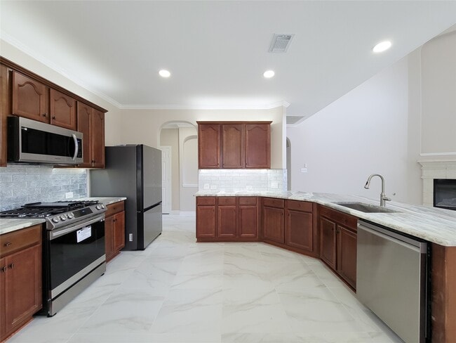 Building Photo - 11130 Celano Dr