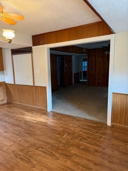 Building Photo - 1080 Turner Dr