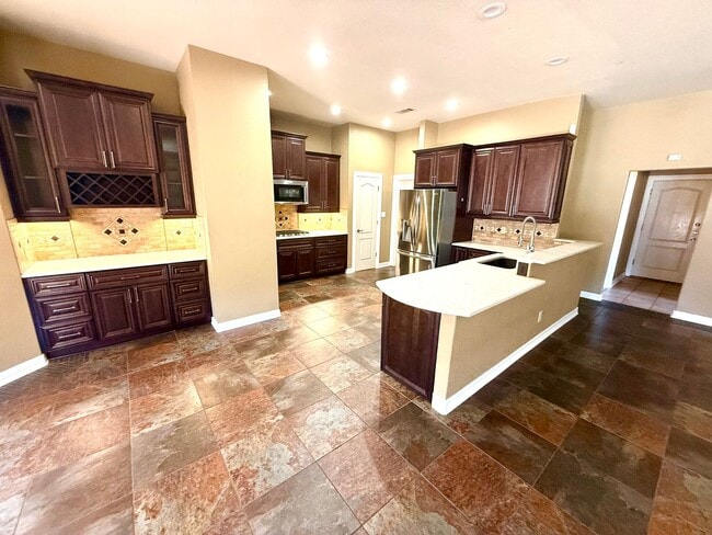 Building Photo - **APPLICATION RECEIVED** *COMING SOON* Luxurious 2-Story Home in Gated Stone Oak Community – Pool...