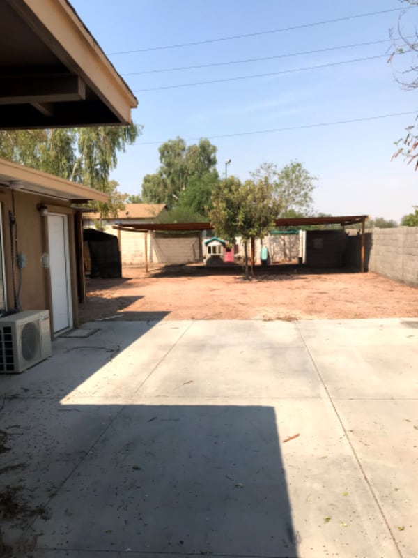 Building Photo - 658 S Grand