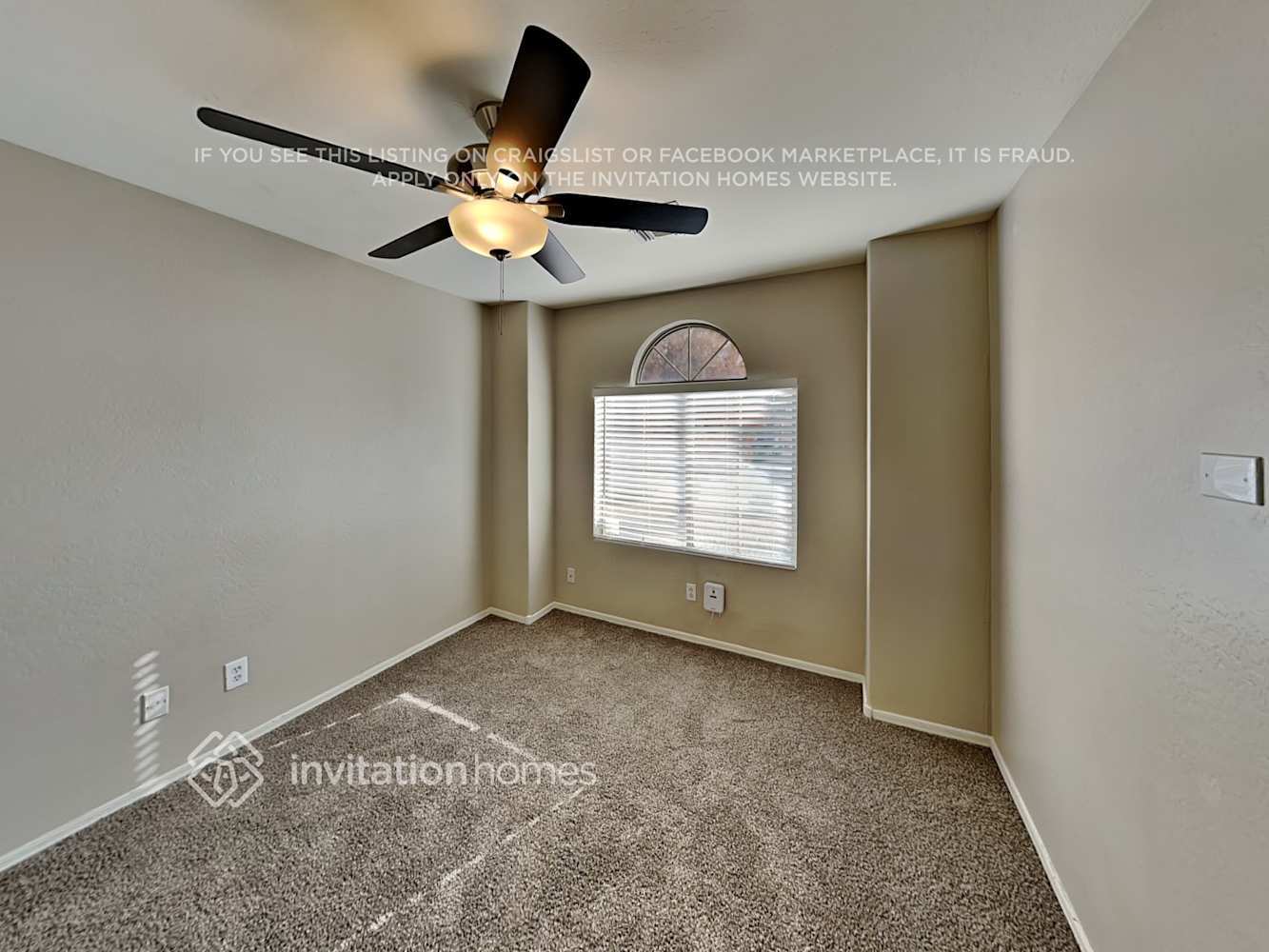 Building Photo - 2260 W Hayden Peak Dr