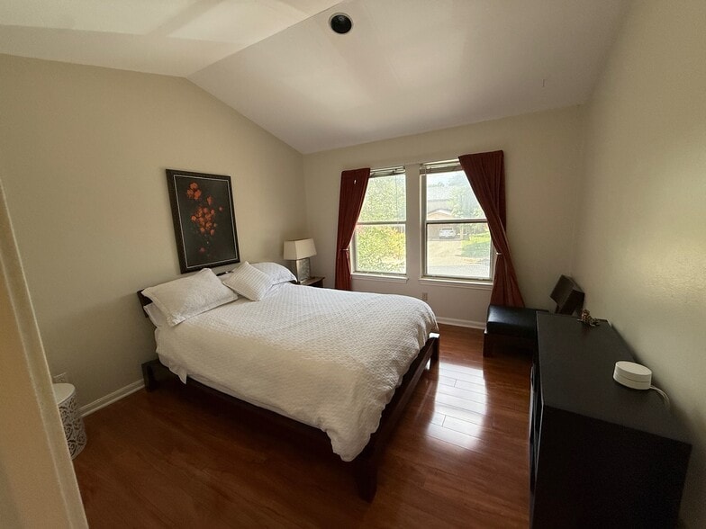 Building Photo - 1506 Cinnamon Path
