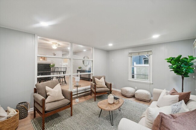 Building Photo - Charming Updated 4BR/2BA Cape Cod in Twinbrook- Rockville