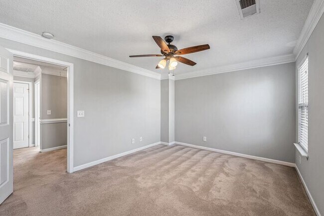 Building Photo - W. Wendover, Beautiful Home, Granite Counter-Tops, SS Appliances, Hardwoods, FP, Deck, Fenced, Ga...