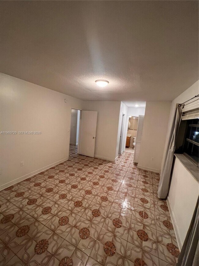 Building Photo - 1245 Pennsylvania Ave