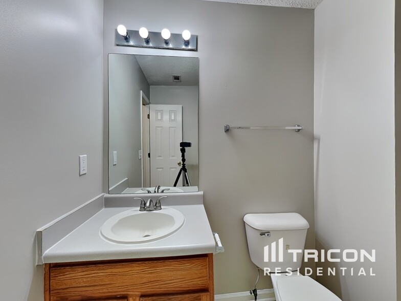 Building Photo - 3240 Mineral Ridge Ct