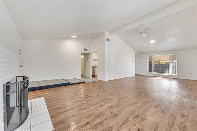 Building Photo - 3624 High Bluff Dr