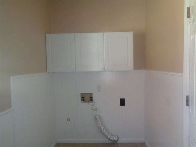 Building Photo - 6129 Powell Ridge Rd