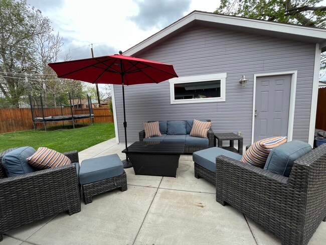 Back porch and yard - 2840 Leyden St