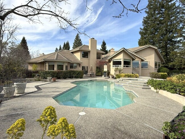 Building Photo - REDUCED ! Beautiful custom one story estate located on one of the most desirable streets in Black...