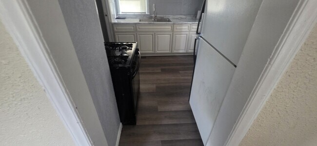 Building Photo - 11750 Christy St