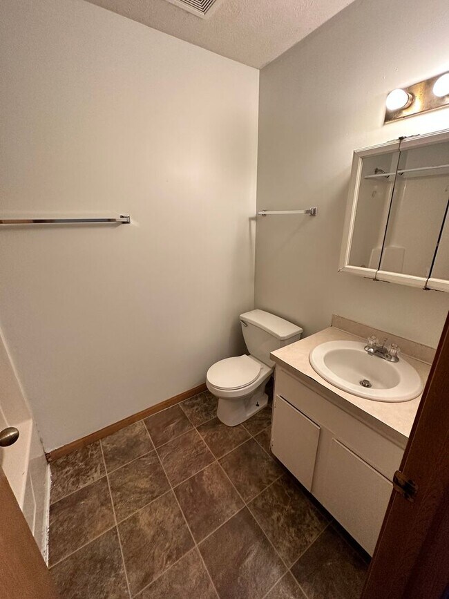 Building Photo - 2636-2638 N 4