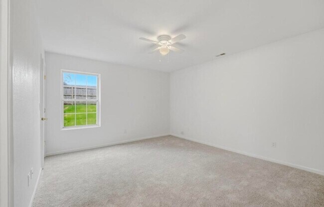 Building Photo - 1515 Mills Dr
