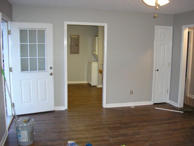 Building Photo - 4490 Woodstone Drive