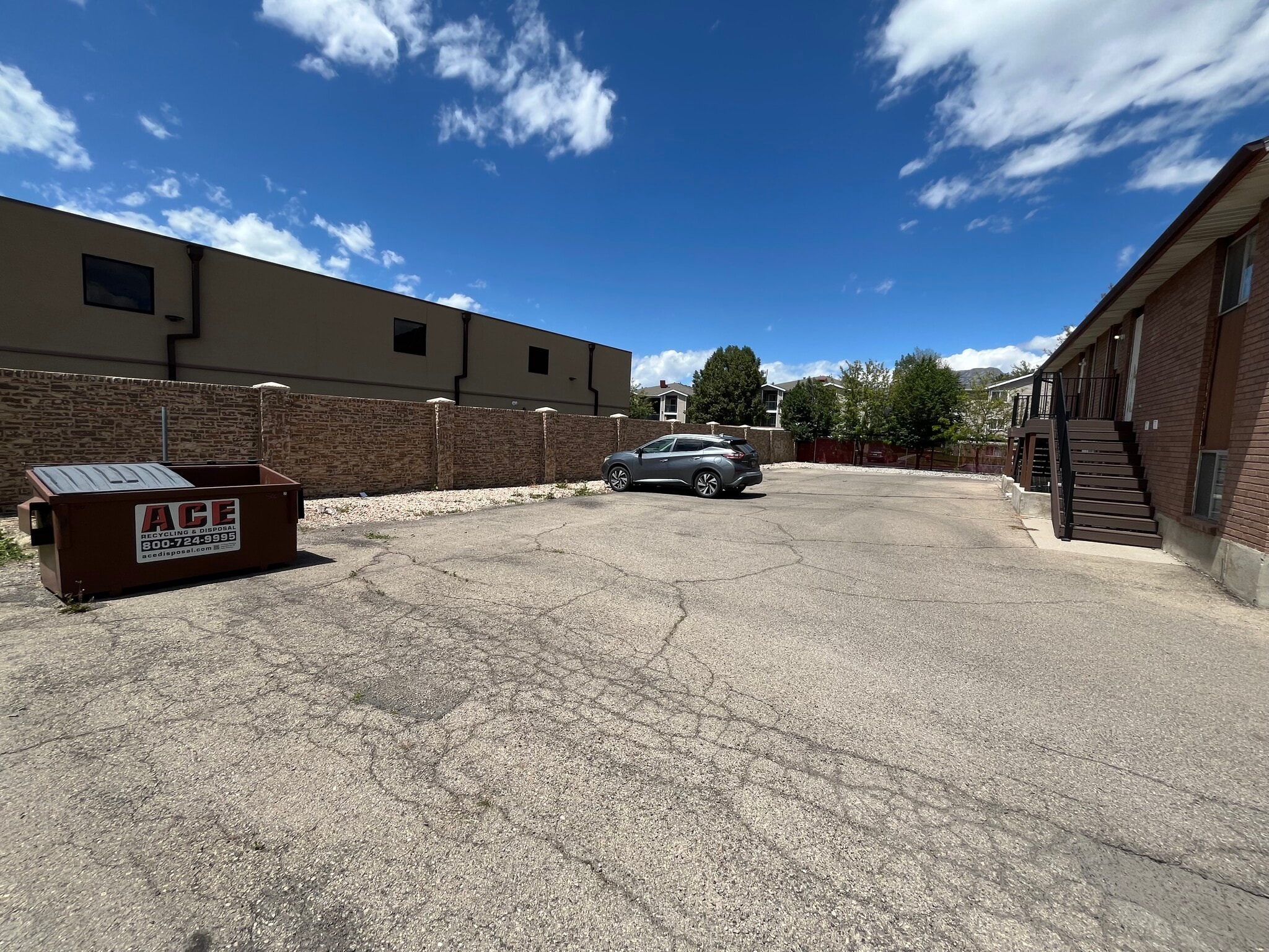 Building Photo - 1013 N 235 W