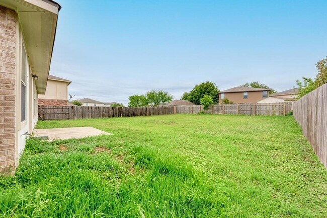 Building Photo - 311 Indian Meadow Dr