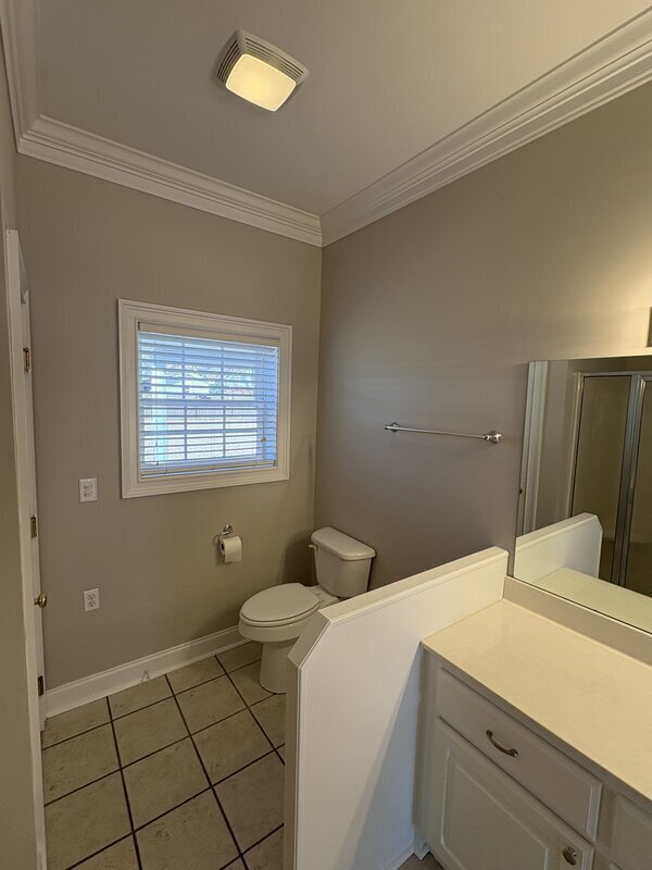 Building Photo - 604 Melton St