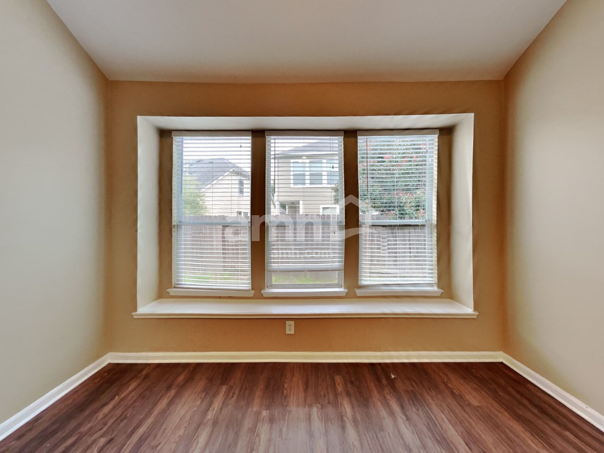 Building Photo - 12919 Palm Leaf Ct
