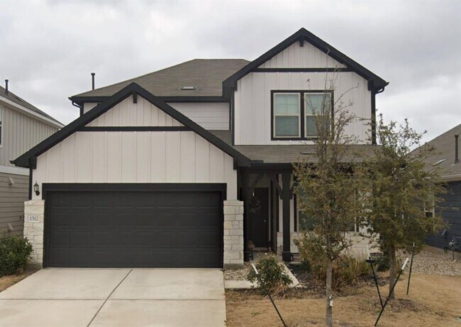 Primary Photo - 1512 Hope Rnch Rd